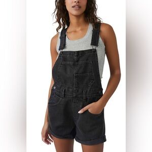 FREE PEOPLE Ziggy shortalls black medium